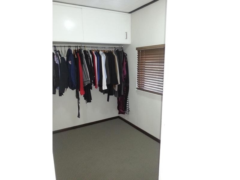 7 The Valley Road, Valley Heights NSW 2777