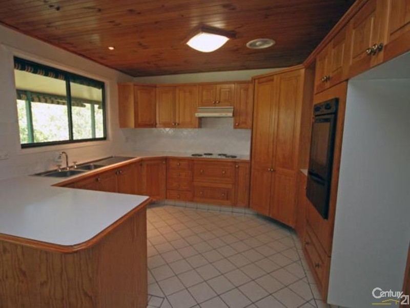 22 Adeline St, Faulconbridge NSW 2776