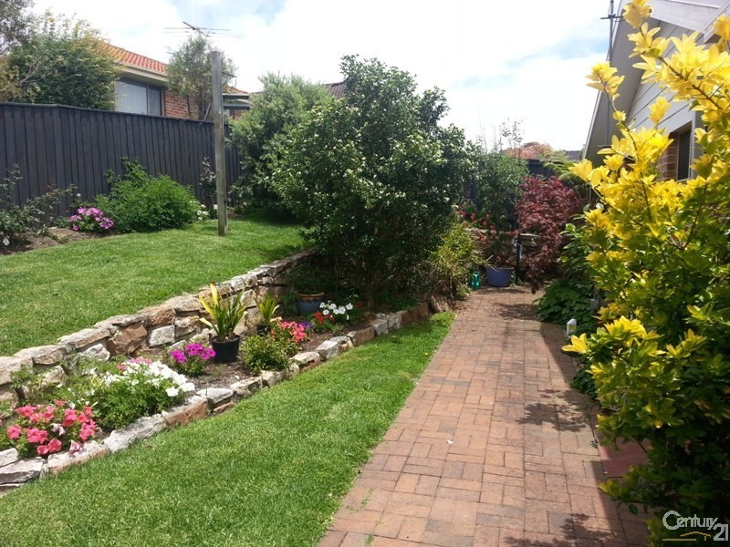 25 Uncle Wattlebury Rd, Faulconbridge NSW 2776