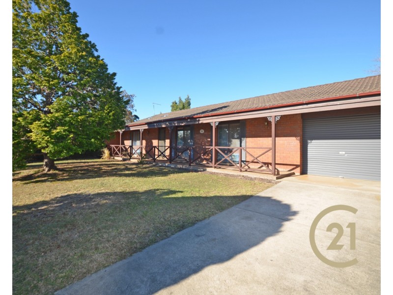 73 Bunnal Ave, Winmalee NSW 2777