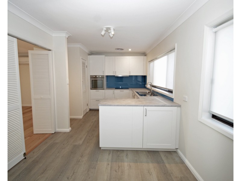 73 Bunnal Ave, Winmalee NSW 2777