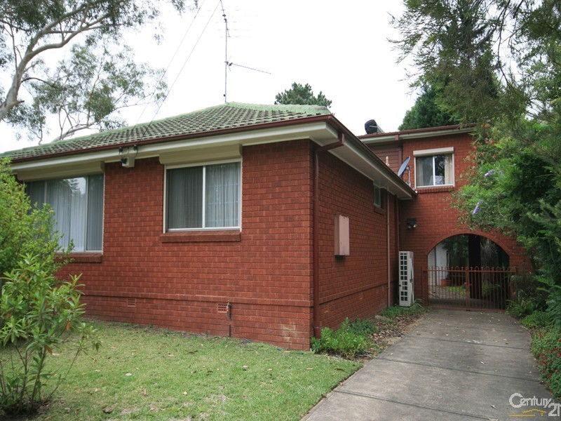 8 Grahame Street, Blaxland NSW 2774