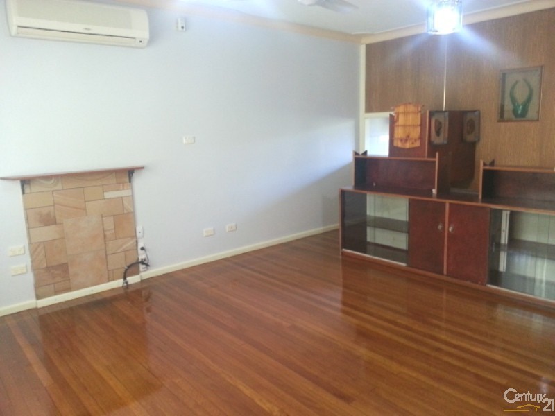 11 Reid circle, Winmalee NSW 2777