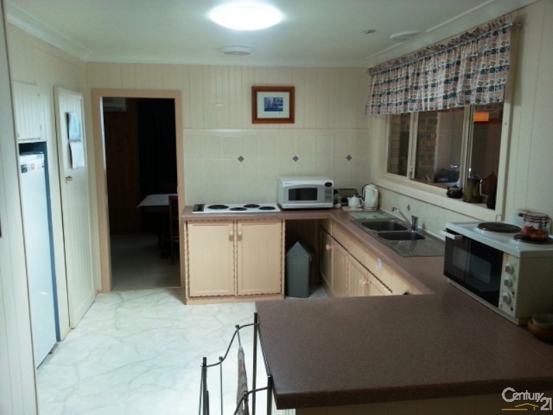 23 Sunset Blvd, Winmalee NSW 2777