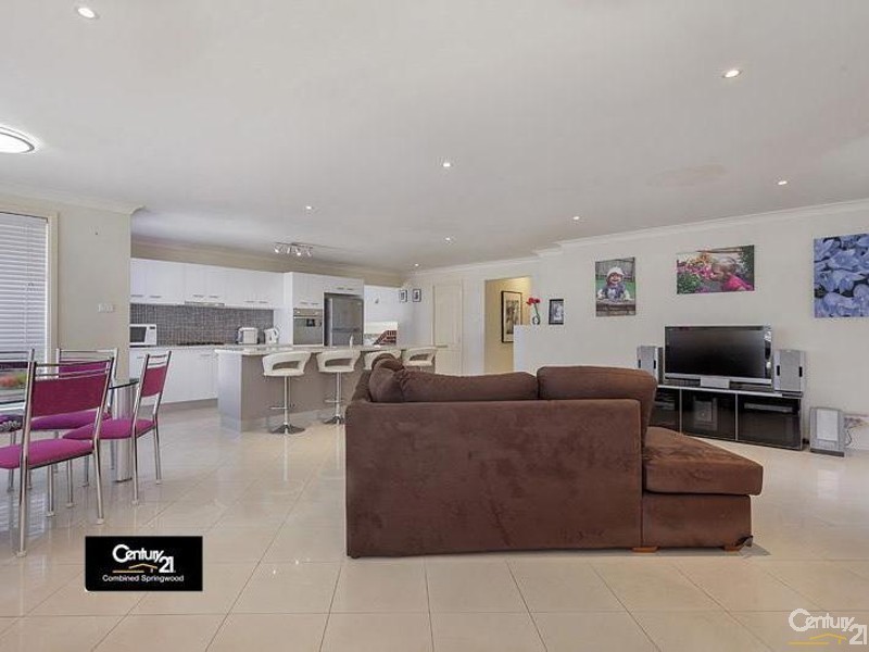 10 Cuddlepie Place, Faulconbridge NSW 2776