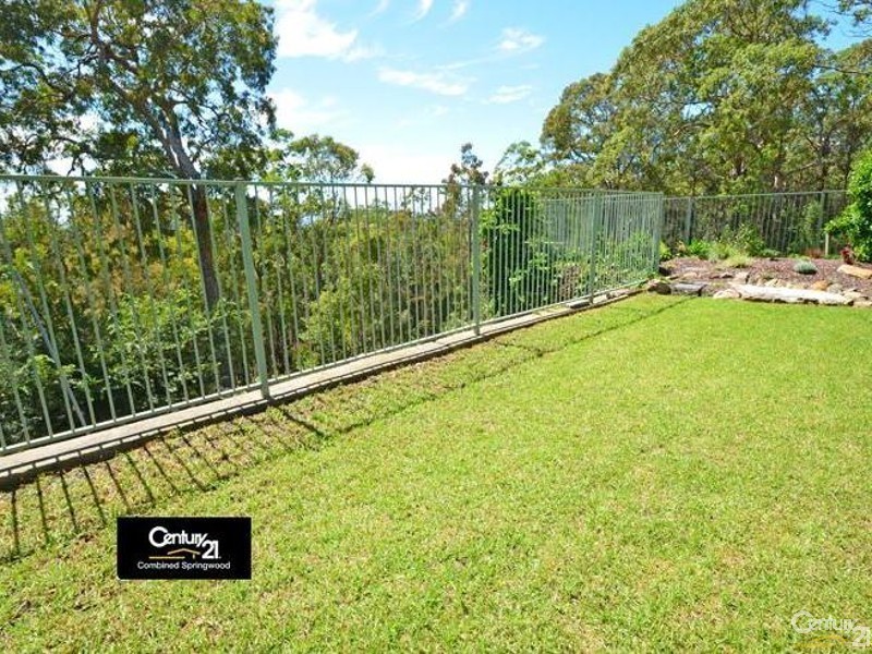 6 Yvonne Ave, Hawkesbury Heights NSW 2777