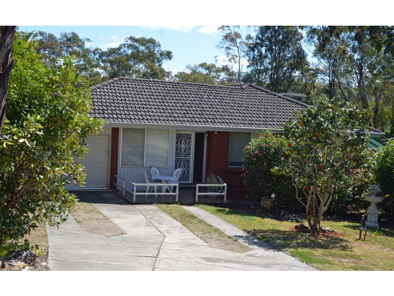 3 Fels Ave, Springwood NSW 2777