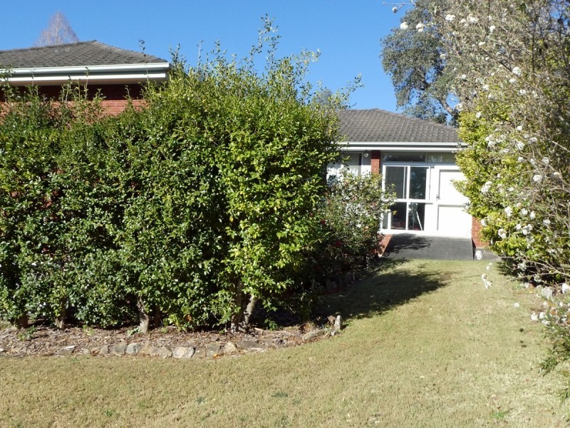 3 Fels Ave, Springwood NSW 2777