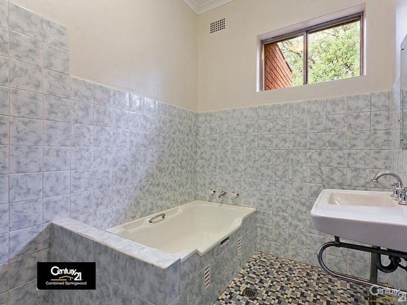 30 Green Parade, Valley Heights NSW 2777