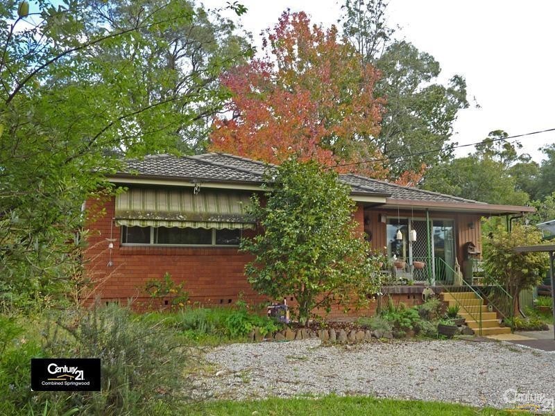 12 Lagoon Dr, Glenbrook NSW 2773