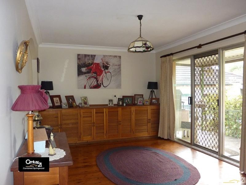 12 Lagoon Dr, Glenbrook NSW 2773