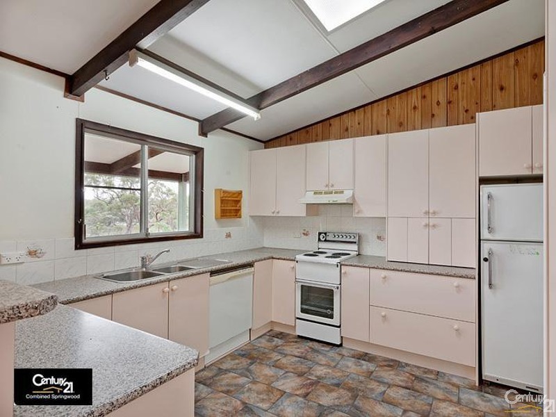 44 Fairways Crescent, Springwood NSW 2777