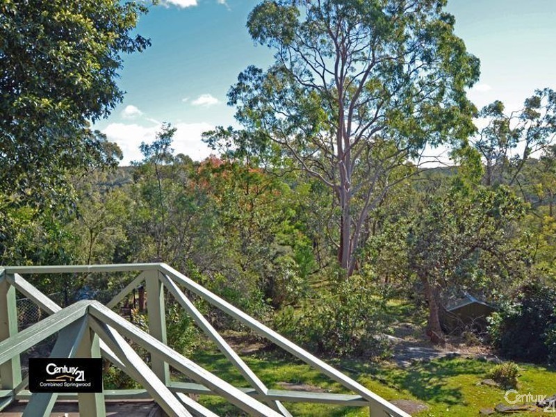 44 Fairways Crescent, Springwood NSW 2777