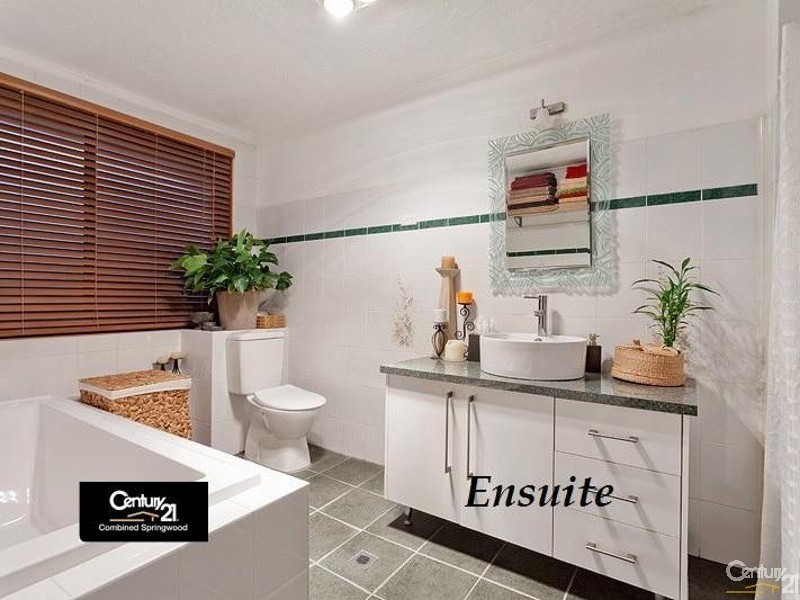 30 Bulbi Ave, Winmalee NSW 2777