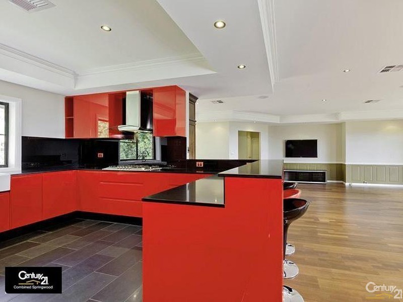 29 Old Bathurst Road, Woodford NSW 2778