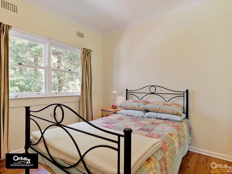 11 Farm Road, Springwood NSW 2777