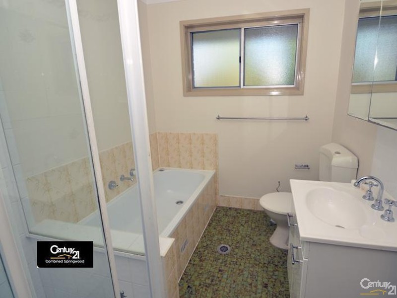 18 Clifton Ave, Faulconbridge NSW 2776