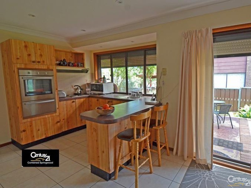 5 Tutor Cl, Winmalee NSW 2777