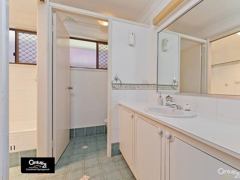 17 Batman Crescent, Springwood NSW 2777