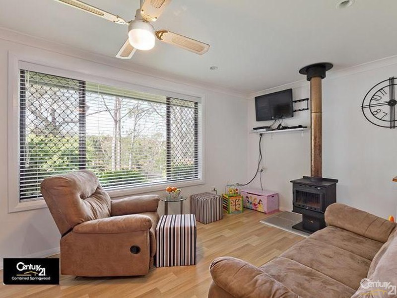 17 Batman Crescent, Springwood NSW 2777