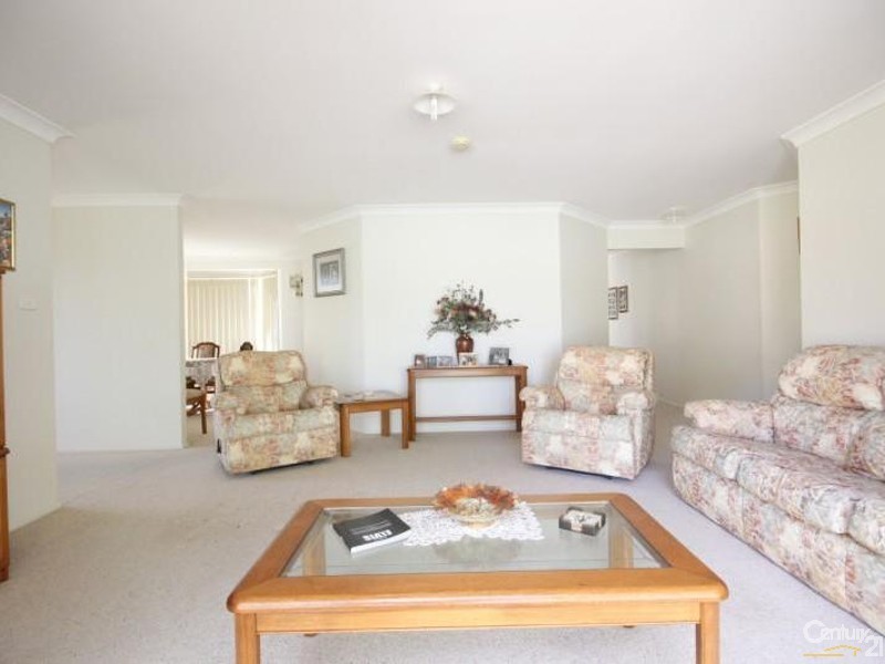 51 Shakespeare Dr, Winmalee NSW 2777