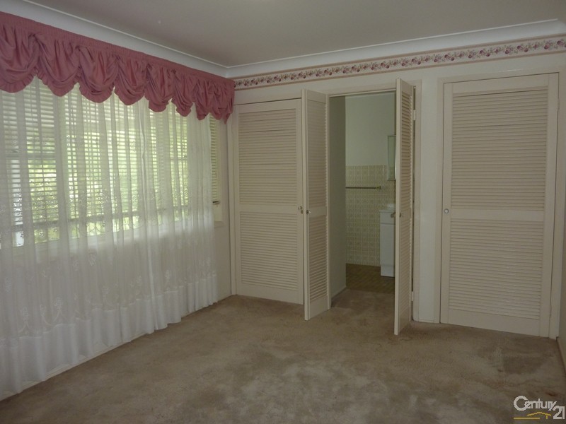 25 Chapman Pde, Faulconbridge NSW 2776
