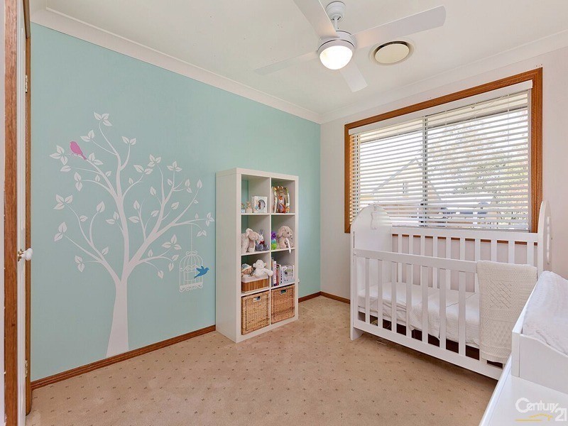 64 Roberts Parade, Hawkesbury Heights NSW 2777