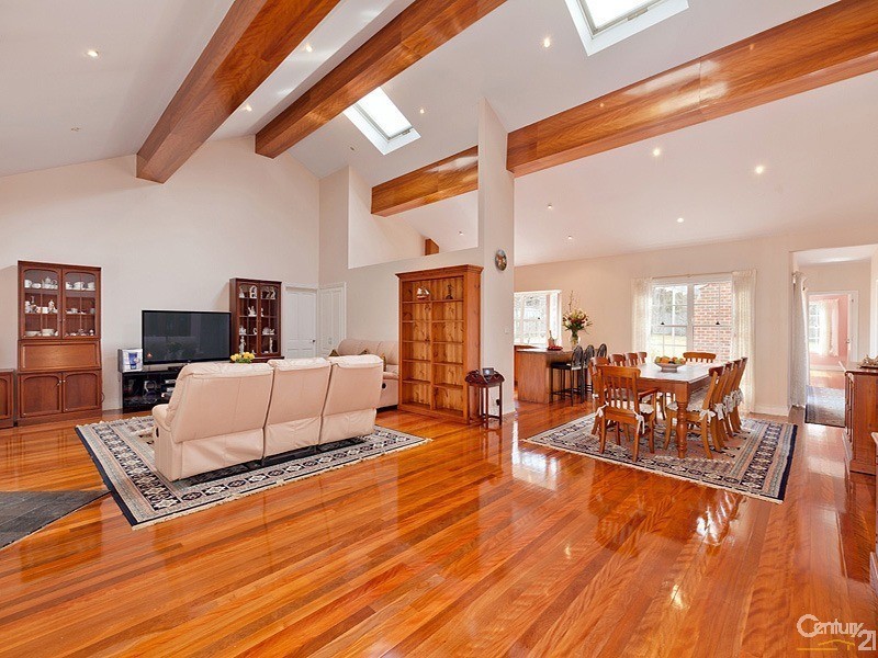 1 Hope Street, Wentworth Falls NSW 2782