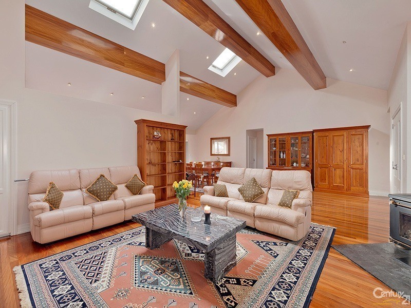 1 Hope Street, Wentworth Falls NSW 2782