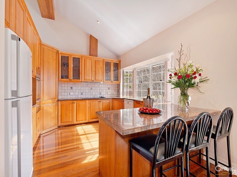 1 Hope Street, Wentworth Falls NSW 2782