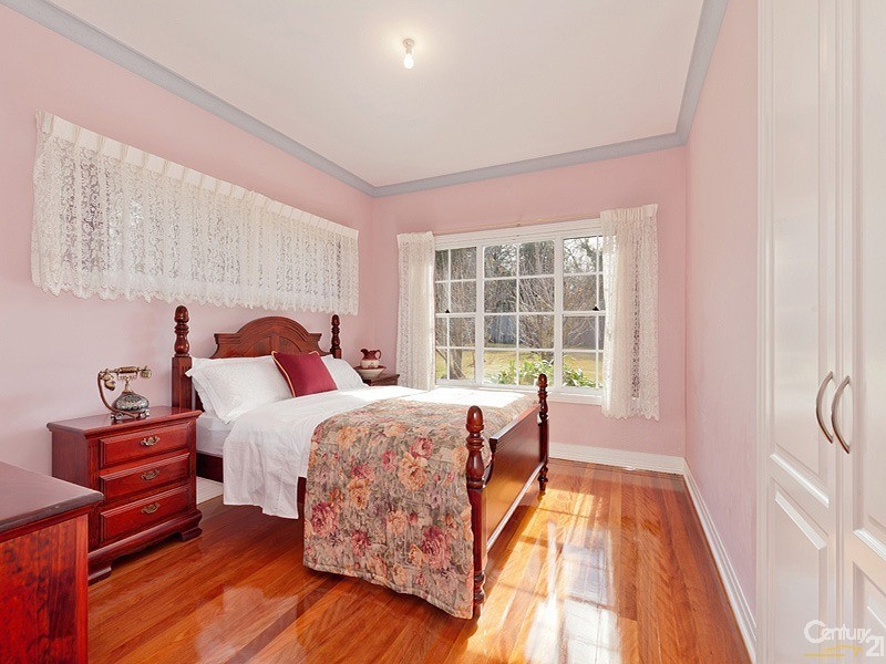 1 Hope Street, Wentworth Falls NSW 2782