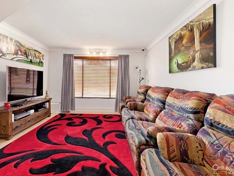 203 Hawkesbury Road, Winmalee NSW 2777