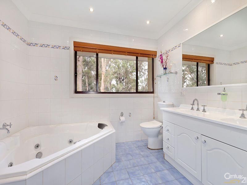 203 Hawkesbury Road, Winmalee NSW 2777