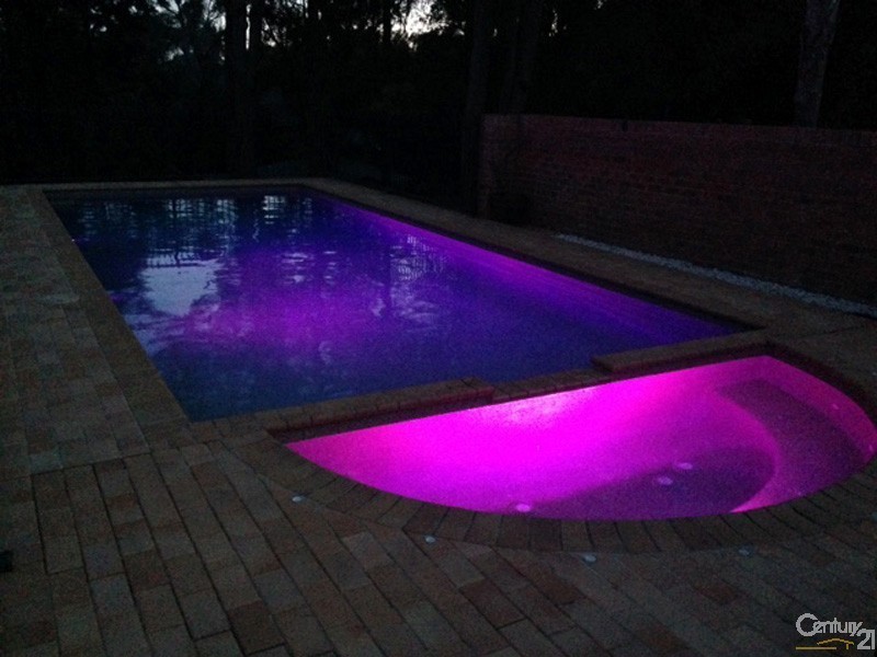 203 Hawkesbury Road, Winmalee NSW 2777