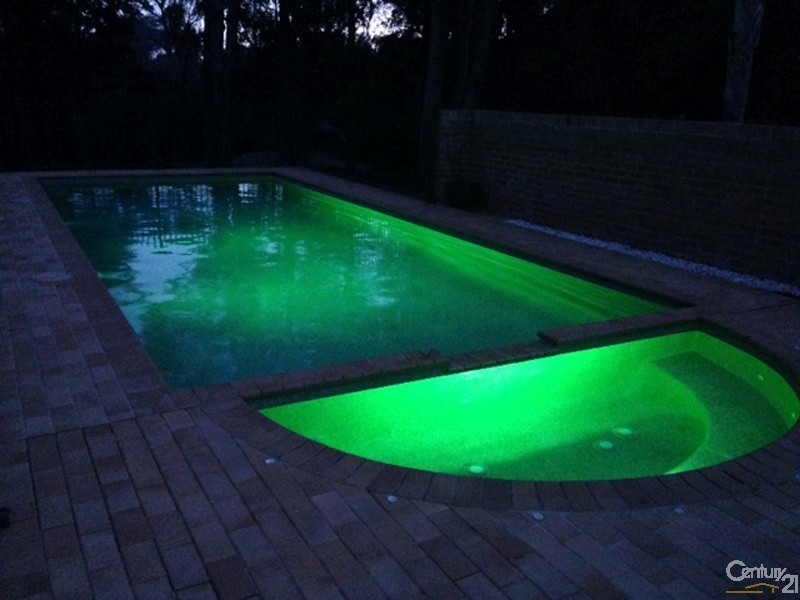 203 Hawkesbury Road, Winmalee NSW 2777