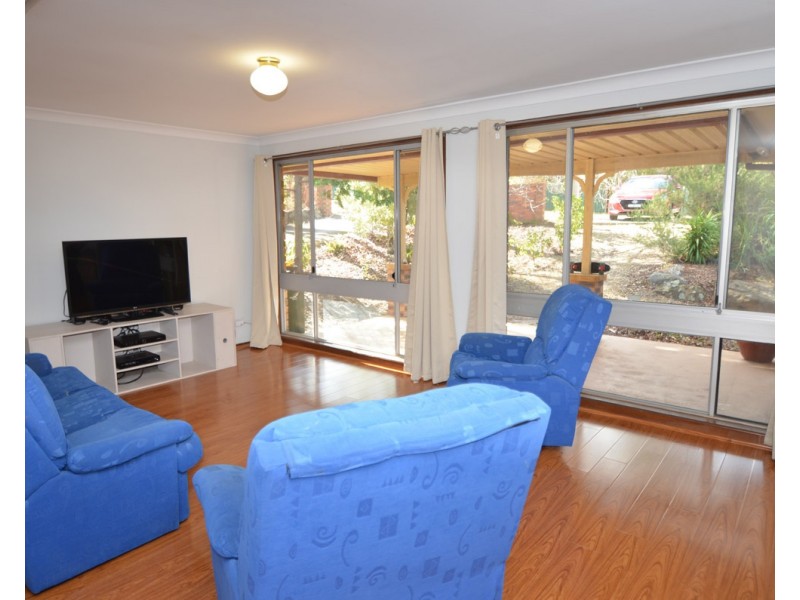 94 Linksview Rd, Springwood NSW 2777
