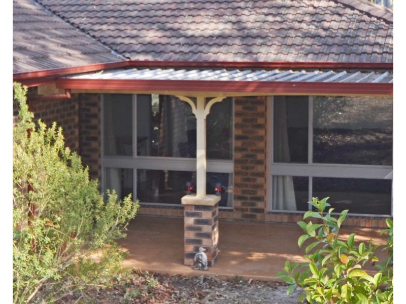 94 Linksview Rd, Springwood NSW 2777