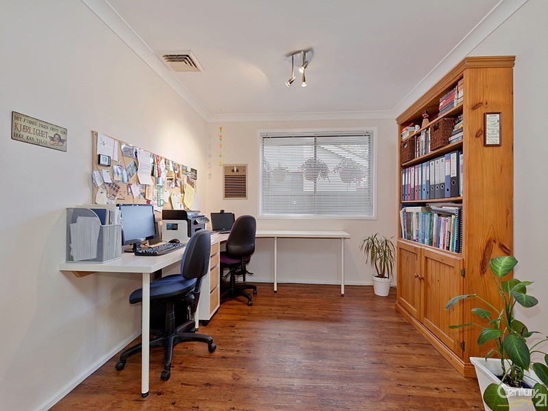 12 Bundah Street, Winmalee NSW 2777