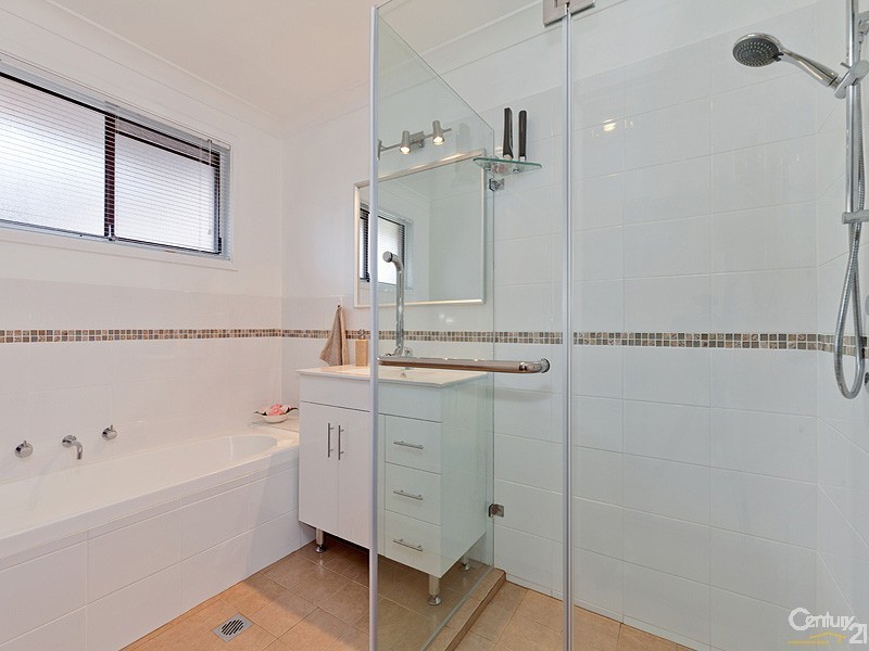 12 Bundah Street, Winmalee NSW 2777