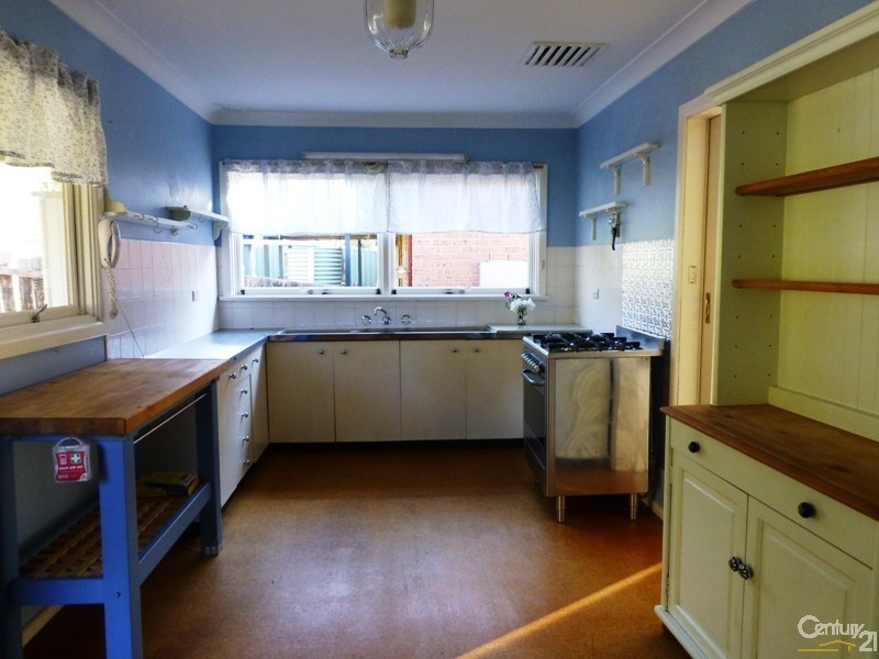 80 Glossop Rd, Linden NSW 2778