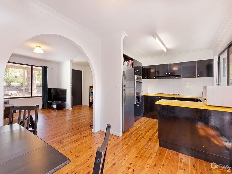 25 Boronia Crescent, Winmalee NSW 2777