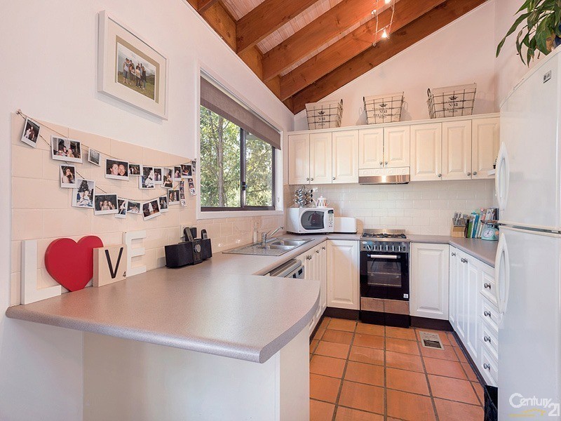 35 Moray Street, Winmalee NSW 2777