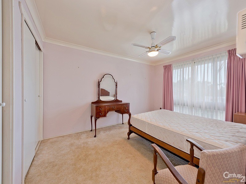 4 Edna Avenue, Springwood NSW 2777