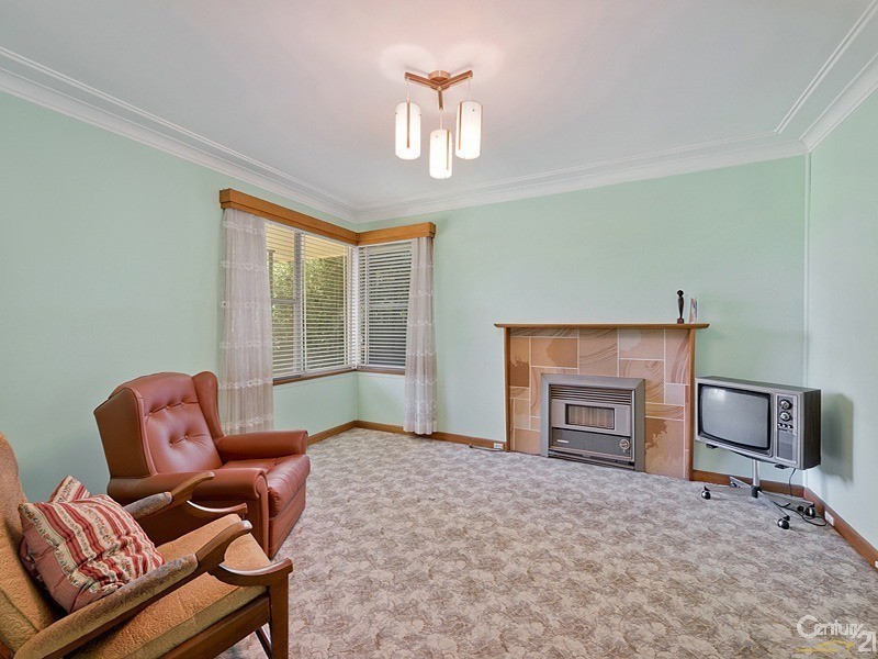 7 Plateau Road, Springwood NSW 2777