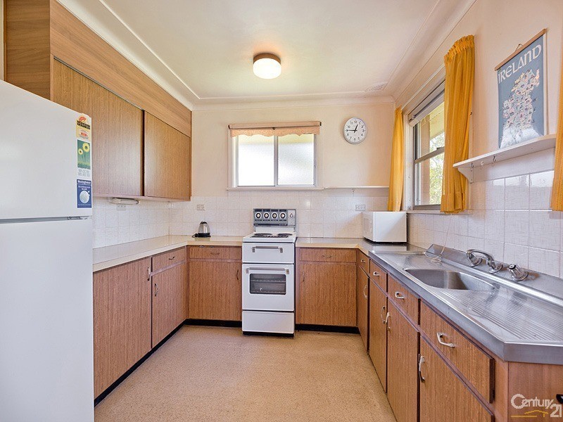 7 Plateau Road, Springwood NSW 2777