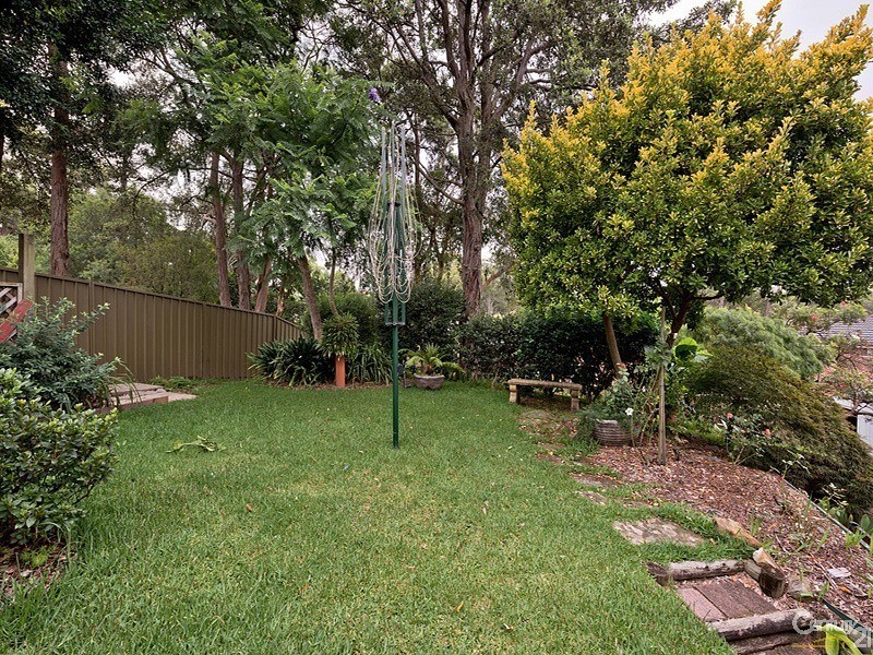 86  Farm Road, Springwood NSW 2777