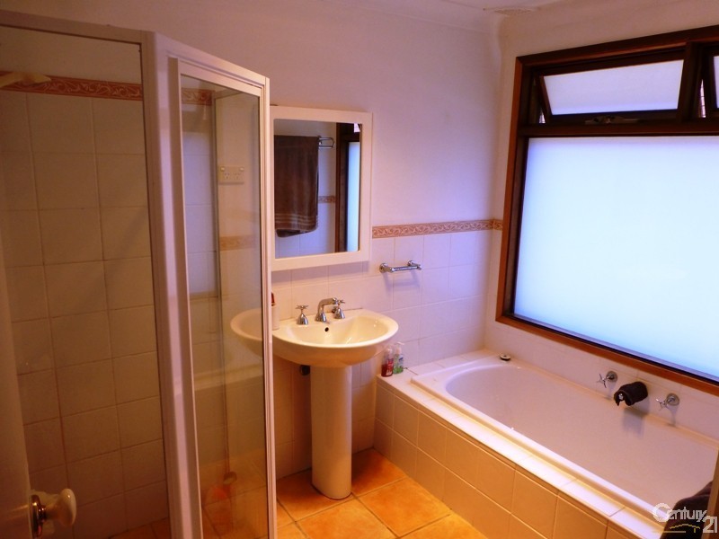 42 Sunset Boulevards, Winmalee NSW 2777