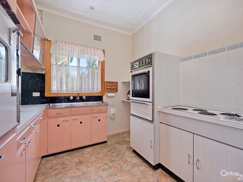 5  David East Road, Springwood NSW 2777