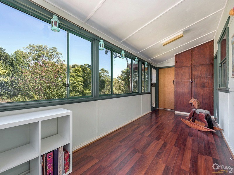 383 Macquarie Road, Springwood NSW 2777