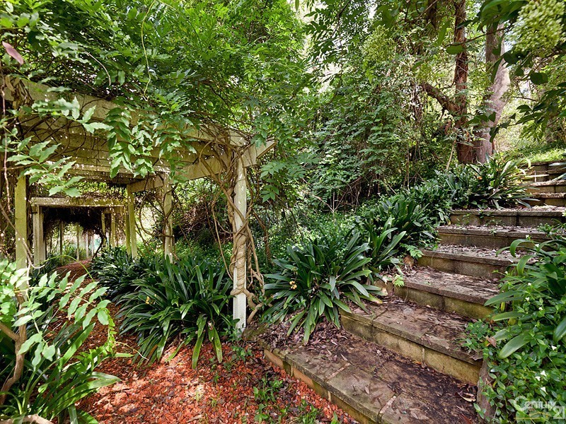 16 Ellison Road, Springwood NSW 2777